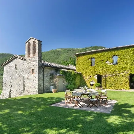 Sleeps 8 Pool Wifi *