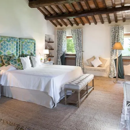 Sleeps 8 Pool Wifi Villa *